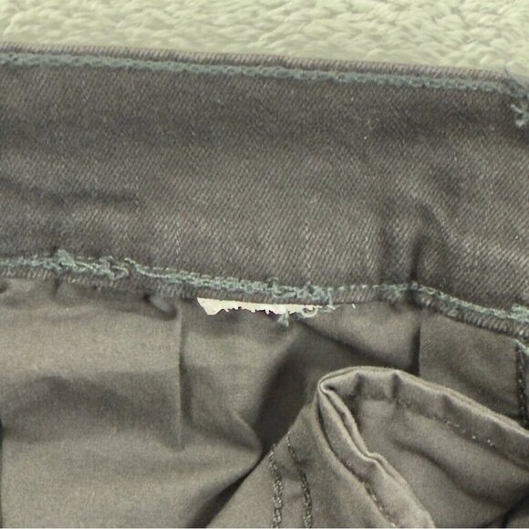 True Religion NWT Men's Size 30x34 Embroidered Zipper Fly Black Denim Jeans - Picture 7 of 10